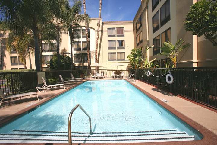 Hampton Inn Los Angeles/Аркадия Экстерьер фото